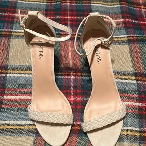 Ankle strapped sandals